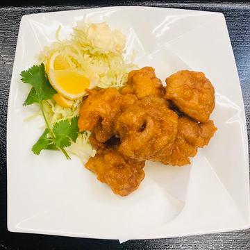 鶏肉の唐揚げ