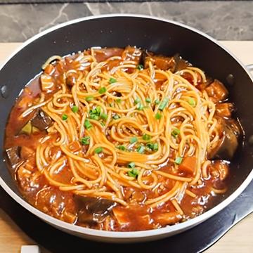 麻婆パスタ