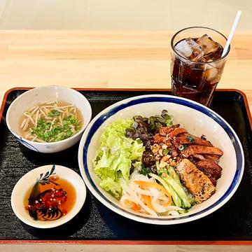 ブン (米粉細麺) まぜそば+スープ+コーラセット Set Bn Trn + Sp + Nc Coca