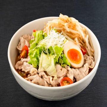 花道の野菜入り豚冷麺
