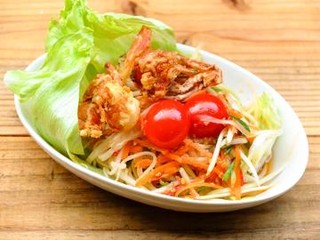 ソフトシェルクラブのサラダ Soft shell crab salad