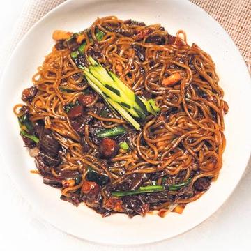 お盆ジャージャー麺 Bon Festival Ja-ja-men Noodles