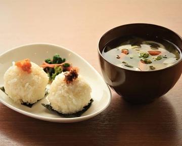 おむすびセット Rice ball set