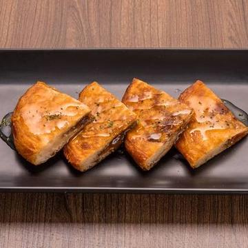 韓国黒糖ピーナッツパンケーキ(1個)HO-TTEOK