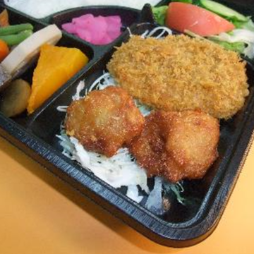 鶏唐揚げ、ロースとんかつ
