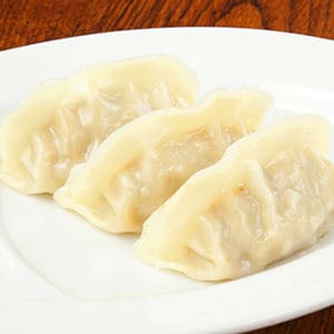 茹で餃子3個