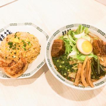 太肉(ターロー)細麺とチャーハンと餃子セット