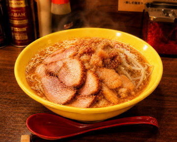 ラーメン(小)+ブタ追加