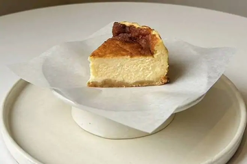 【男性人気No.1】ベイクドチーズケーキ(グルテンフリー)/Baked cheese cake (gluten-free)