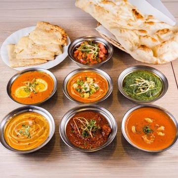 お好みナン＆お好みカレー(肉) Choice of Naan ＆ Curry (Meat)