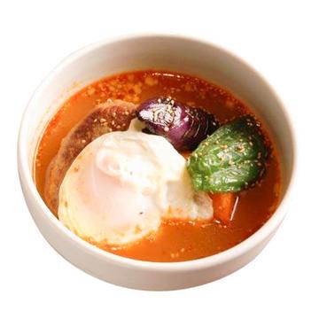 ハンバーグと野菜のスープカレー