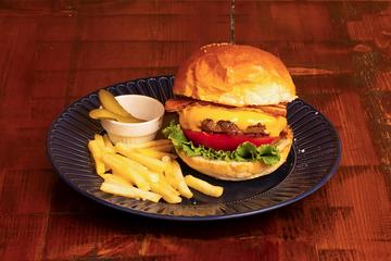 プレミアムベーコンチーズバーガー Premium Bacon Cheeseburger