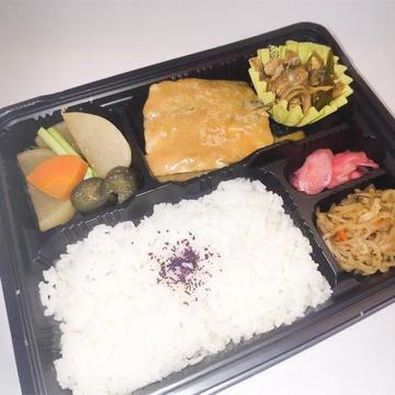 さばの味噌煮弁当
