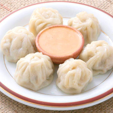 モモ(ネパール風餃子) Momo Dumplings (Nepalese-Style Gyoza Dumplings)