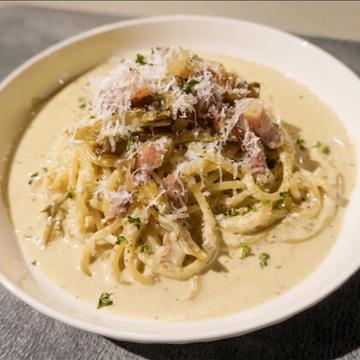 舞茸とパンチェッタのポルチーニクリームパスタ