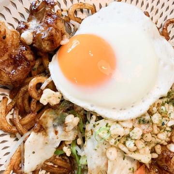 ホルモン味噌焼きそば