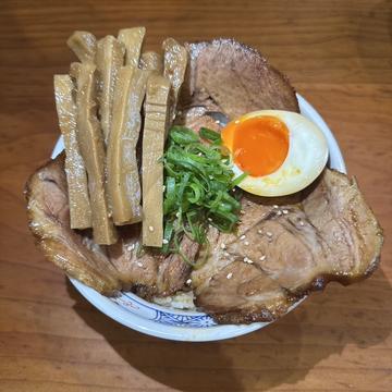 チャーシューメンマ入り弁当
