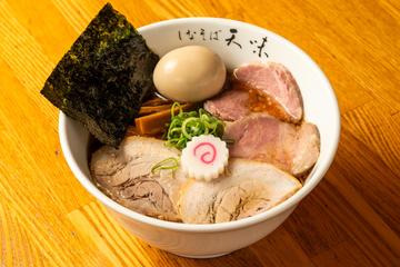 【生麺】特製しなそば(肉増し味玉)