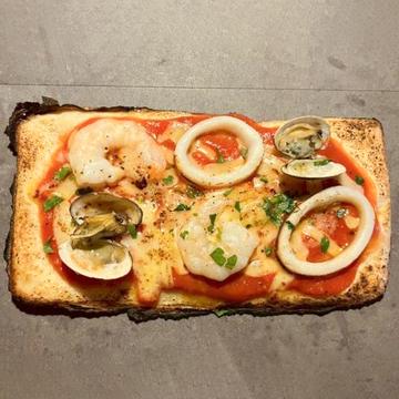 スクエアピッツァペスカトーレ SQUARE PIZZA PESCATORA(1~2人前)