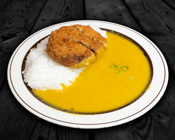 メンチカツカレー
