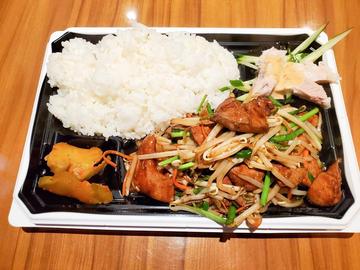 ニラレバー弁当