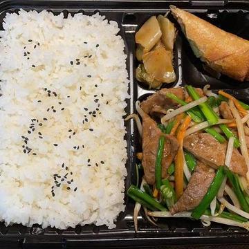 ニラレバー弁当