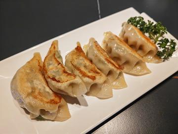 自家手作大葉焼餃子 手工大叶煎