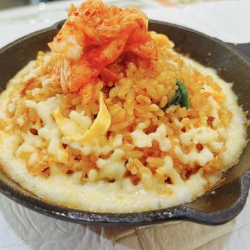 チーズビビンバチャーハン
