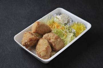 ムネからあげ弁当5個入 5-Piece Fried Breast Meat Bento Box