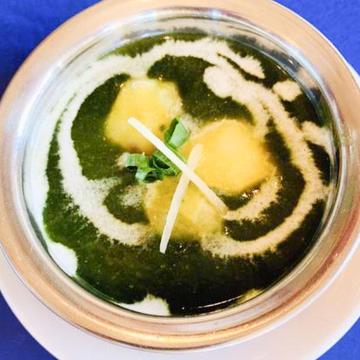 アルパラクカレー Aloo Palak Curry