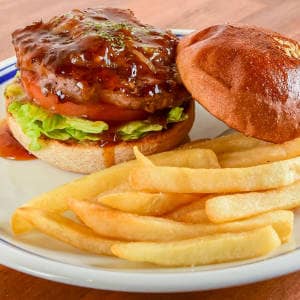 テリヤキバーガー(フレンチフライ付き)