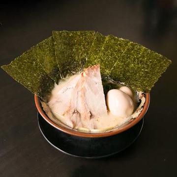 濃厚豚骨スペシャルラーメン