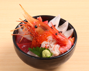海鮮丼(上)