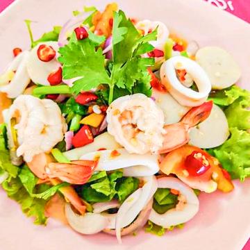 スパイシー海鮮サラダ Spicy seafoods salad