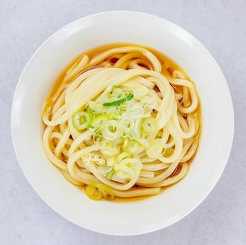 大盛りかけうどん