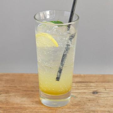 イタリアンソーダ パッションフルーツ