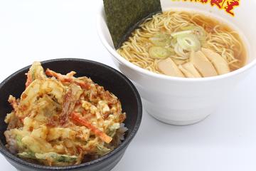 【ごはん大盛り無料】野菜かき揚げ丼&ラーメン