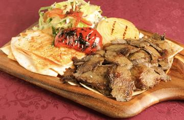 牛肉のドネルケバブ Beef Doner Kebab