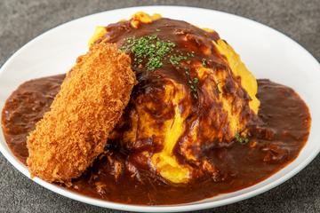 カニクリームとろたまオムライス