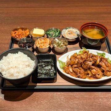 コチュジャン豚肉炒め定食