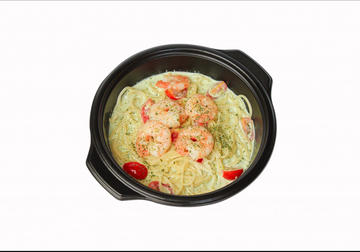 海老とトマトの特製ジェノベーゼパスタ