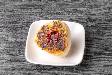 へしこ焼きおにぎり(ヤンニョン付き)