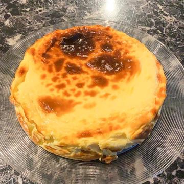 チーズケーキ(ホール)