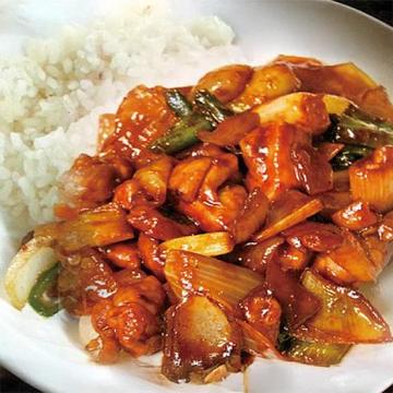タッカルビ丼 Dak Galbi Rice Bowl