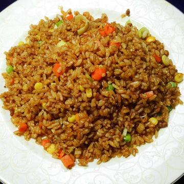 牛肉チャーハン(牛肉炒)
