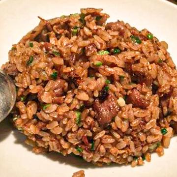 牛肉チャーハン