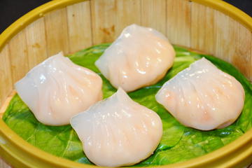エビ蒸し餃子