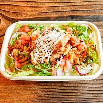 タイ風唐揚げマリネ丼