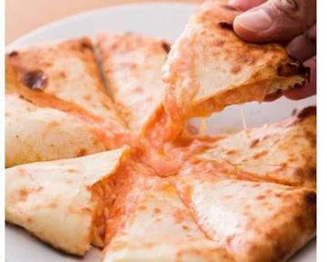 キーマチーズナン (Keema cheese nan)