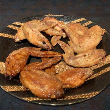 秘伝の手羽先唐揚げ！(9本盛り)